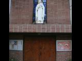 [Cliquez pour agrandir : 85 Kio] Patagonia - Santa Teresa's church: the entrance.