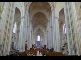 [Cliquez pour agrandir : 121 Kio] Poitiers - La cathédrale Saint-Pierre : la nef.