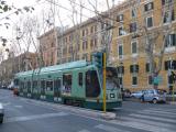 [Cliquez pour agrandir : 132 Kio] Rome - Tramway.