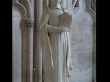 [Cliquez pour agrandir : 100 Kio] Sées - La cathédrale Notre-Dame : statue.