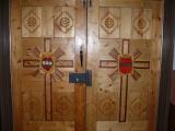 [Cliquez pour agrandir : 84 Kio] Taos Pueblo - The church of San Geronimo: the main door.