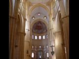 [Cliquez pour agrandir : 84 Kio] Paray-le-Monial - La basilique du Sacré-Cœur : la nef.