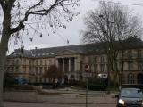 [Cliquez pour agrandir : 124 Kio] Rouen - L'hôtel de ville : la façade : vue générale.