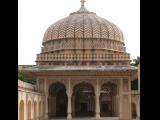 [Cliquez pour agrandir : 113 Kio] Jaipur - Le palais des vents.
