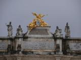 [Cliquez pour agrandir : 64 Kio] Nancy - La place Stanislas : détail de l'arc.