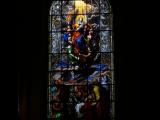 [Cliquez pour agrandir : 89 Kio] Versailles - La cathédrale Saint-Louis : le vitrail de l'Assomption.