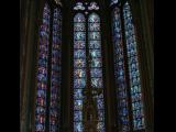 [Cliquez pour agrandir : 120 Kio] Amiens - La cathédrale : vitraux d'une chapelle.