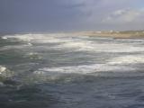 [Cliquez pour agrandir : 58 Kio] Anglet - Les plages vues depuis le phare de Biarritz.