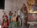 [Cliquez pour agrandir : 107 Kio] Ségovie - La cathédrale Sainte-Marie : statue de l'entrée du Christ à Jérusalem, sur un âne.