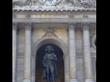 [Cliquez pour agrandir : 85 Kio] Paris - Les Invalides : la statue de Napoléon Bonaparte.