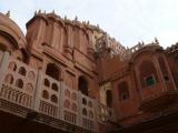 [Cliquez pour agrandir : 115 Kio] Jaipur - Le palais des vents.