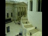 [Cliquez pour agrandir : 87 Kio] London - The British Museum: inside the main building.