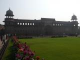 [Cliquez pour agrandir : 86 Kio] Agra - Le fort : le palais de Jahangir.