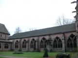 [Cliquez pour agrandir : 75 Kio] Saint-Dié-des-Vosges - La cathédrale : le cloître.