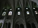[Cliquez pour agrandir : 78 Kio] Reims - La basilique Saint-Remi : la nef et sa voûte.