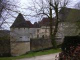 [Cliquez pour agrandir : 146 Kio] Dordogne - Le château de Losse.
