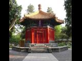 [Cliquez pour agrandir : 112 Kio] Pékin - Le parc Zhongshan : pavillon.