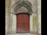 [Cliquez pour agrandir : 107 Kio] Nanteuil-le-Haudouin - L'église Saint-Pierre : porte principale.