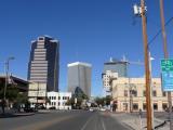 [Cliquez pour agrandir : 83 Kio] Tucson - The downtown.